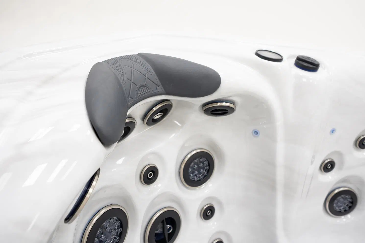 Levi pro ulkoporeallas