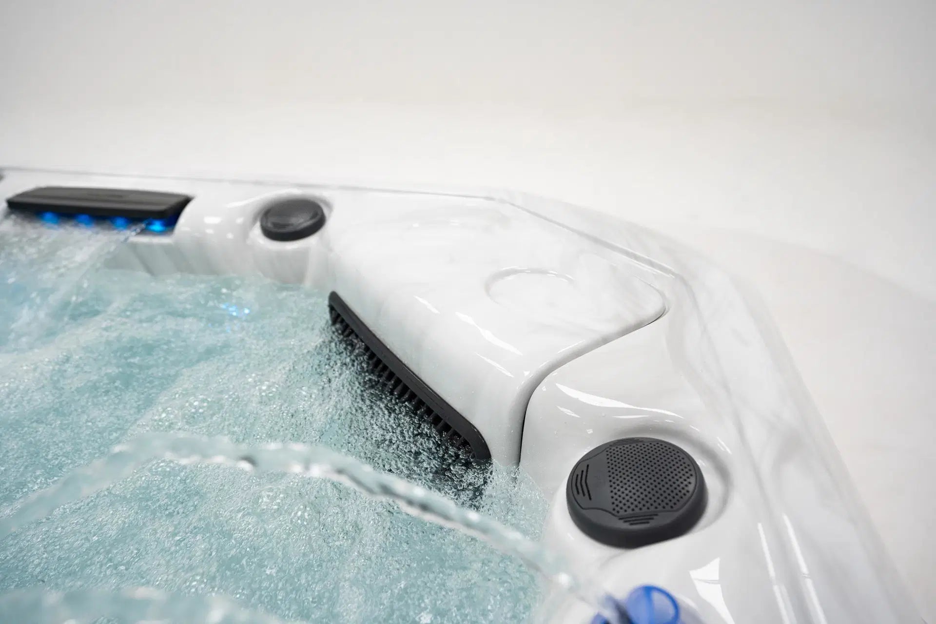 Levi pro ulkoporeallas